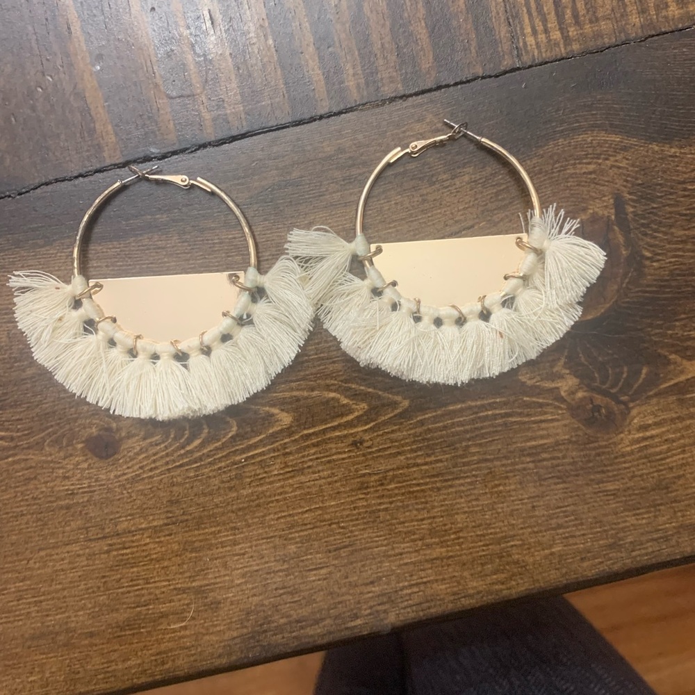 Tassel hoop earrings